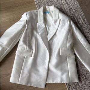 Chic White Women's Blazer